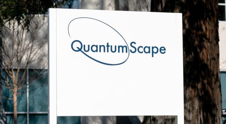 A sign for QuantumScape (QS).