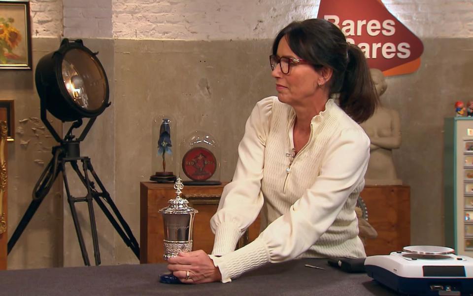 "Es gibt so wunderbare und schöne Bilder, die ganz überraschend aus dem Nichts auftauchen. Einige haben mich auch persönlich berührt", erklärt Dr. Heide Rezepa-Zabel. (Bild: ZDF)