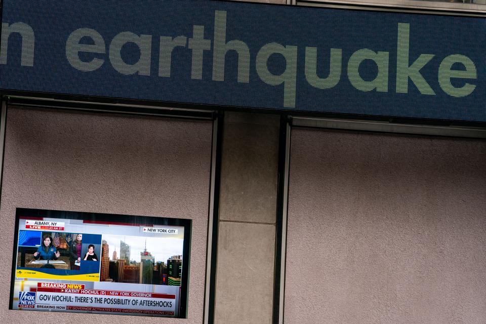 NEW YORK, NEW YORK - APRIL 5: A television screen at News Corp Headquarters displays the breaking news of a 4.8 magnitude earthquake on April 5, 2024 in New York City. There were no reported injuries in the late morning earthquake, but many people reported visible shaking in buildings and homes. Tremors were felt from Philadelphia to Boston. (Photo by David Dee Delgado/Getty Images)