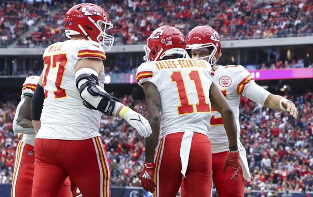 Kansas City Chiefs clinch 7th straight AFC West title