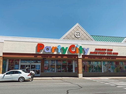 party city lansing michigan shutdown coronavirus