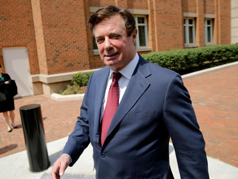 Manafort trial: Jury to deliberate after prosecutor accuses former Trump campaign manager of lying - as it happened