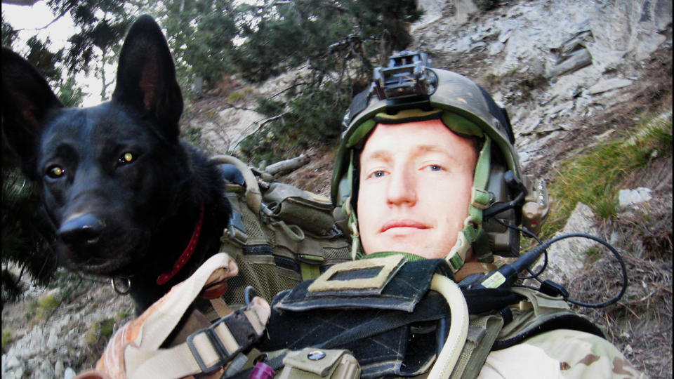 A still from 'War Dog: A Soldier's Best Friend.' (Photo: HBO)