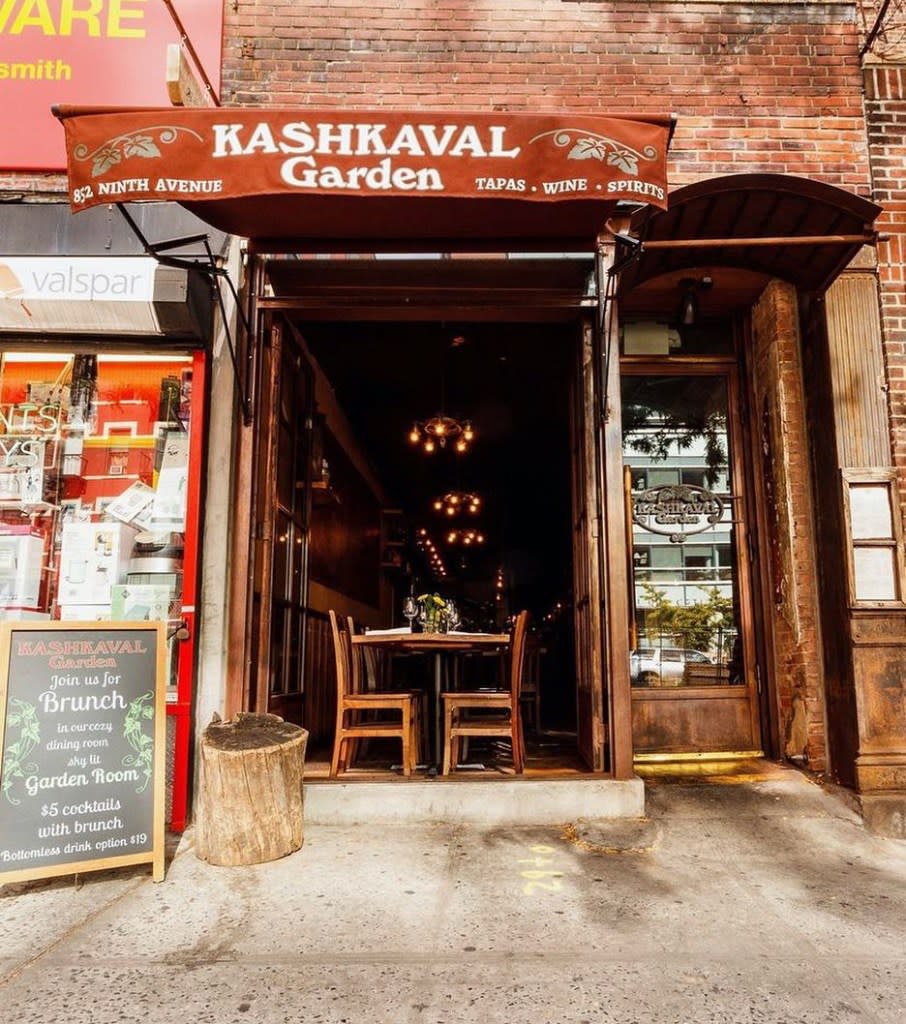 Spillane’s fight occurred outside Kashkaval Garden in Hell’s Kitchen.