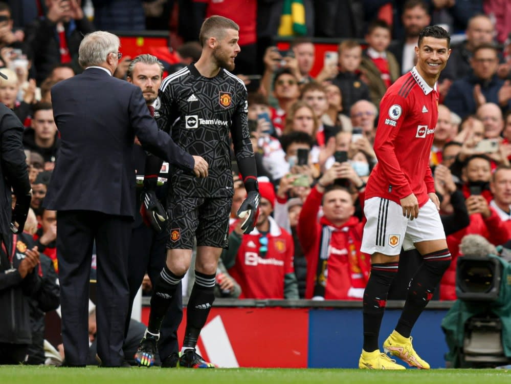 Gilt als Ronaldos Förderer: Sir Alex Ferguson (l.) (IMAGO/Paul Currie/Shutterstock)