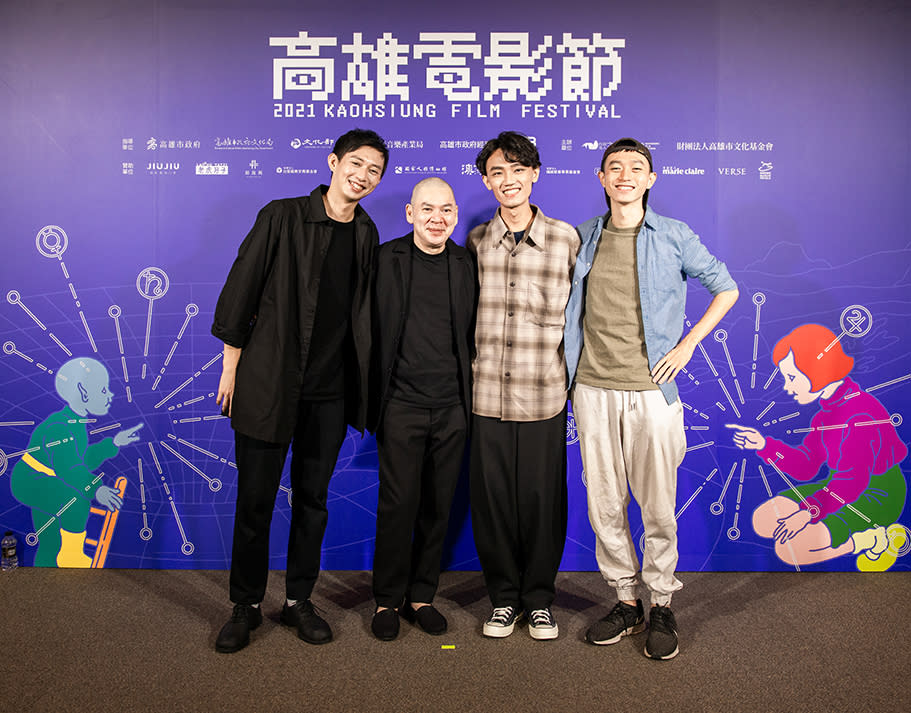 高雄電影節雙開幕片，導演莊翔安（左起）、蔡明亮、呂柏勳、林亞佑。