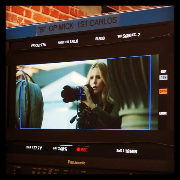 We're back in action, and here's your proof: @IMKristenBell on a stakeout, Ron style. #VeronicaMarsMovie