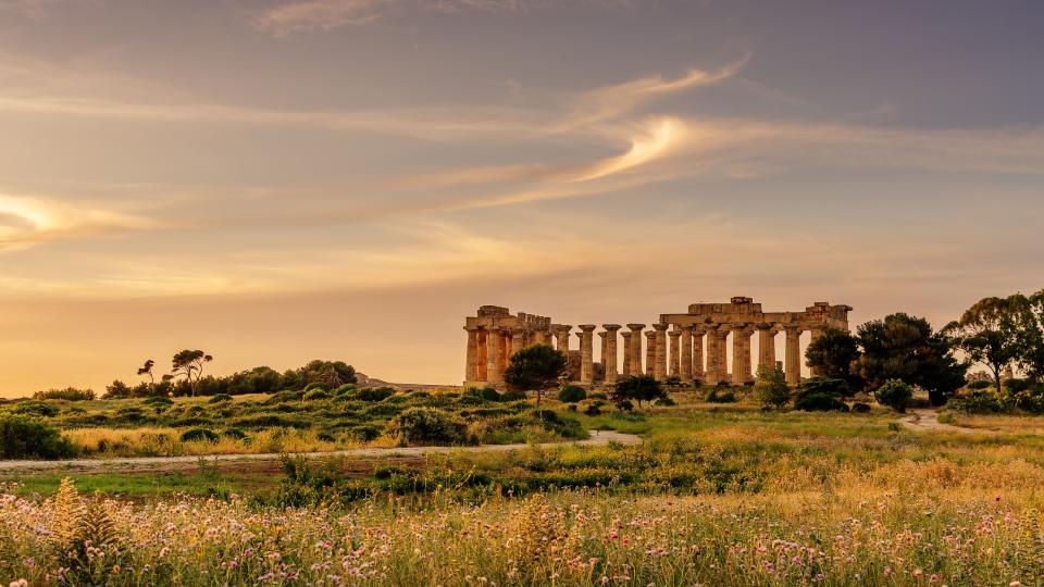 Ancient riches in Sicily - Credit: krivinis - Fotolia