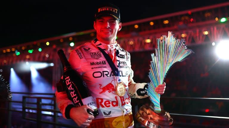 Max Verstappen se coronó en el Gran Premio de Las Vegas por 18ª ocasión en 21 carreras