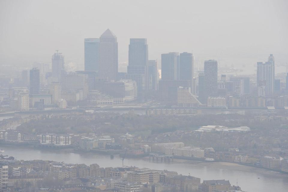 Smog can still be seen over London in the present day (Nick Ansell / PA Archive)