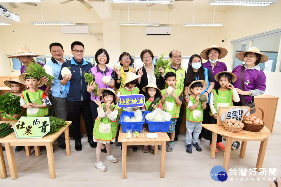 幼兒園每日食材均由社頭青農新鮮直送供應，實踐「吃在地、享當季」的精神。圖／記者鄧富珍攝