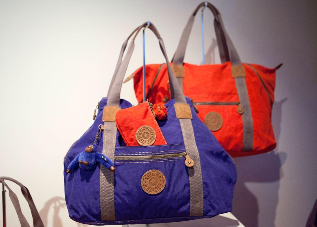 Handbag, Bag, Blue, Shoulder bag, Orange, Red, Product, Fashion accessory, Cobalt blue, Yellow, 