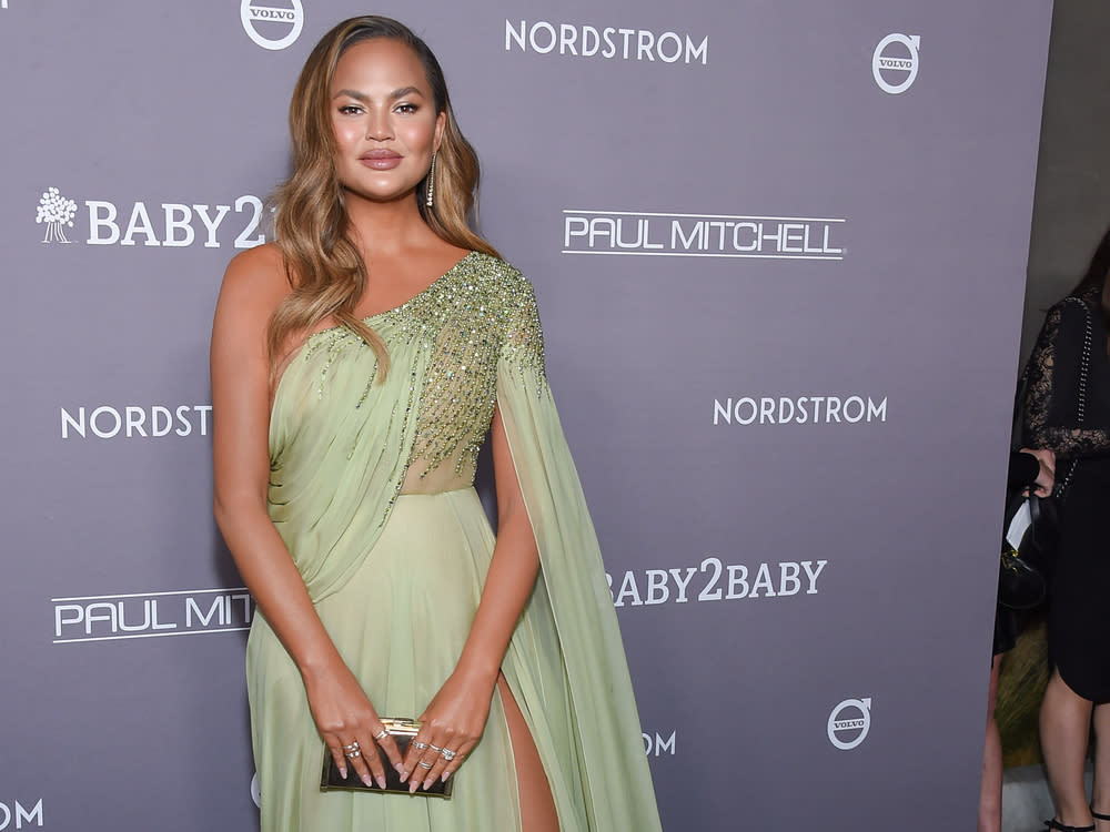 Chrissy Teigen und Ehemann John Legend erwarten ihr drittes Baby. (Bild: DFree / Shutterstock.com)