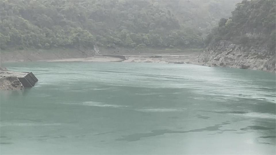 首波梅雨鋒面快閃　水庫僅進帳50萬噸