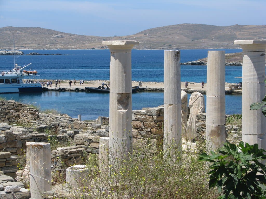 Travel-Greek Islands Return (ASSOCIATED PRESS)