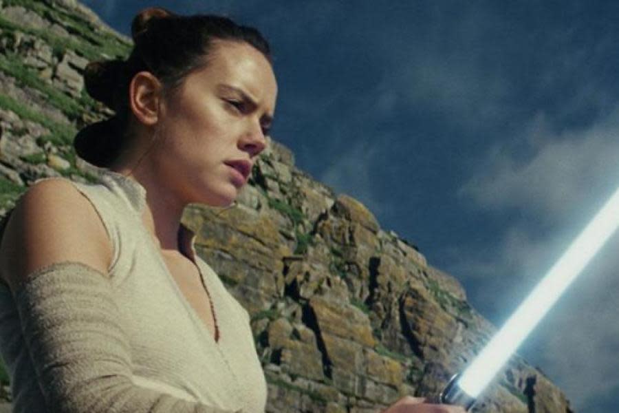 Los Últimos Jedi: Daisy Ridley asegura que J.J. Abrams fue quien tuvo la idea sobre el controversial origen de Rey