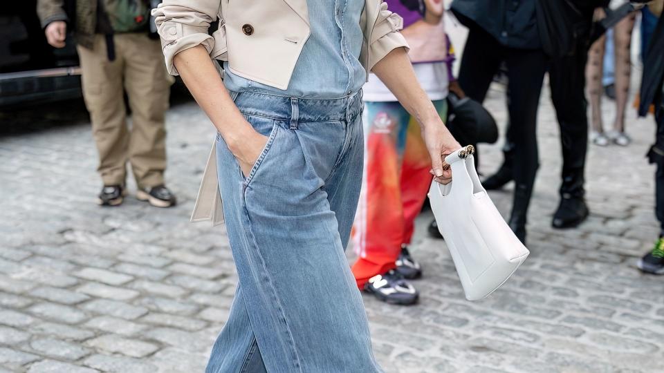  Katie Holmes is seen arriving to the  alice + olivia By Stacey Bendet presentation during New York Fashion Week 