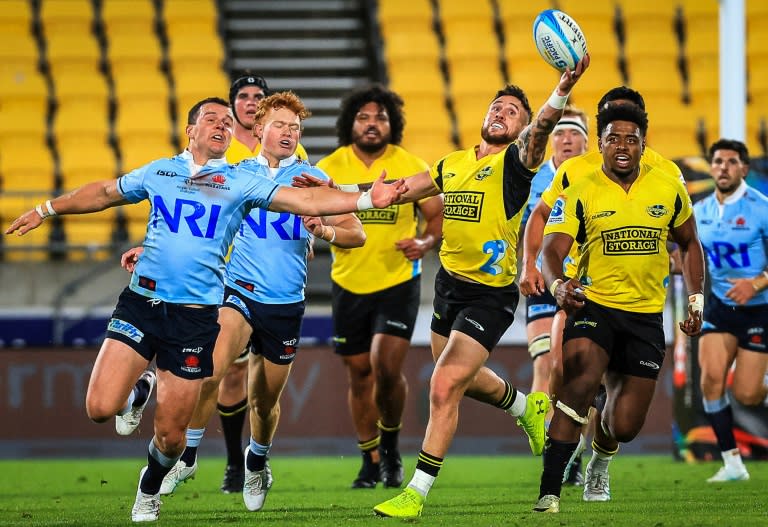 All Blacks scrum half TJ Perenara (centre) has been recalled to the Wellington Hurricanes starting lineup for Saturday's Super Rugby showdown at the Auckland Blues (Grant Down)