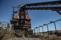 <p>Far from its heyday when it produced more than 250 tons of steel per day, this steelworks in Birmingham, Ala., has lain dormant for 40 years, a sad ode to its long forgotten wonder years. (Photo: Abandoned Southeast/Caters News) </p>