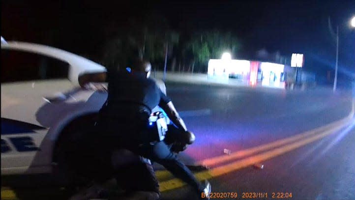 Video from Palmetto Police Department Officer Caleb Cottom's body worn camera shows Bradenton Police Department Officer Julian Jackson tackling Breonte Johnson-Davis shortly after Davis was contacted by Officer Cottom on Nov. 1, 2023.
(Credit: Provided by Palmetto Police Department)