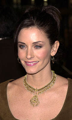 Courteney Cox at the Mann's Chinese Theater premiere of Warner Brothers' 3000 Miles To Graceland