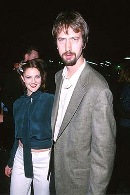 Drew Barrymore and Tom Green at the Mann's Chinese Theater premiere of Columbia's Charlie's Angels