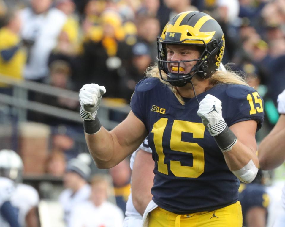 Michigan's Chase Winovich celebrates his sack against Penn State during the first half Saturday, November 3, 2018 at Michigan Stadium in Ann Arbor.