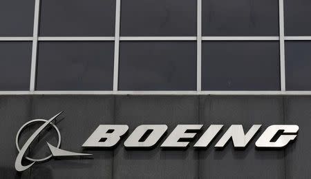 The Boeing logo is seen at their headquarters in Chicago, in this April 24, 2013 file photo. REUTERS/Jim Young/File Photo