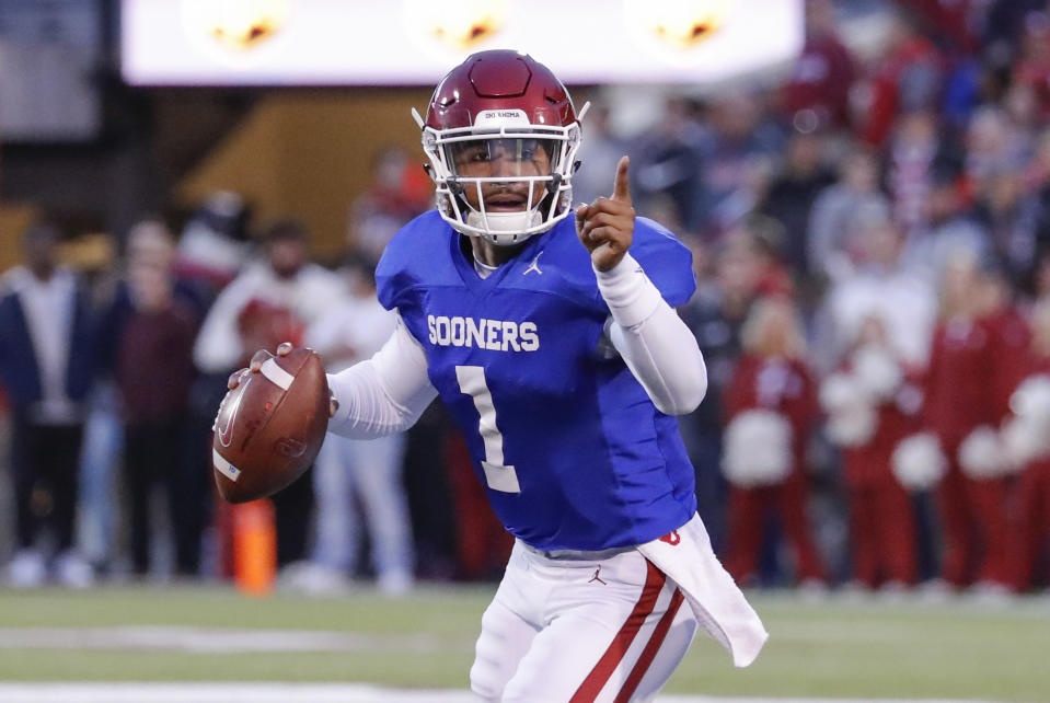 Oklahoma Sooners quarterback Jalen Hurts (1) gestures during the spring football game at Gaylord Family Oklahoma Memorial Stadium. (Credit: USAT)