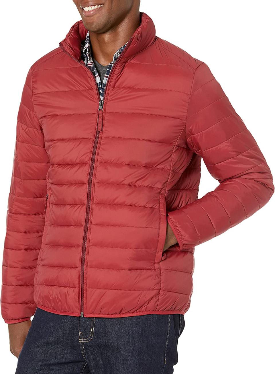 Amazon Essentials Men's Lightweight Water-Resistant Packable Puffer Jacket. Image via Amazon.