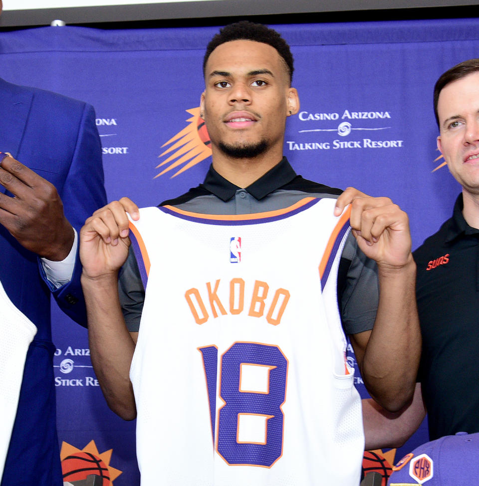 Elie Okobo’s deal is guaranteed for the first two years. (Getty)