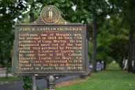 <p>A plaque dedicated to Confederate soldier John B. Castleman is seen after it was vandalized late Saturday night in Louisville, Ky., Aug.14, 2017. (Photo: Bryan Woolston/Reuters) </p>