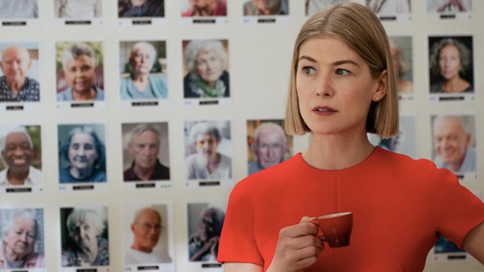 Rosamund Pike in I Care A Lot