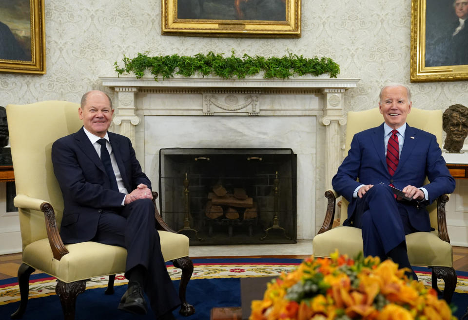 Biden und Scholz (Bild: REUTERS/Kevin Lamarque)