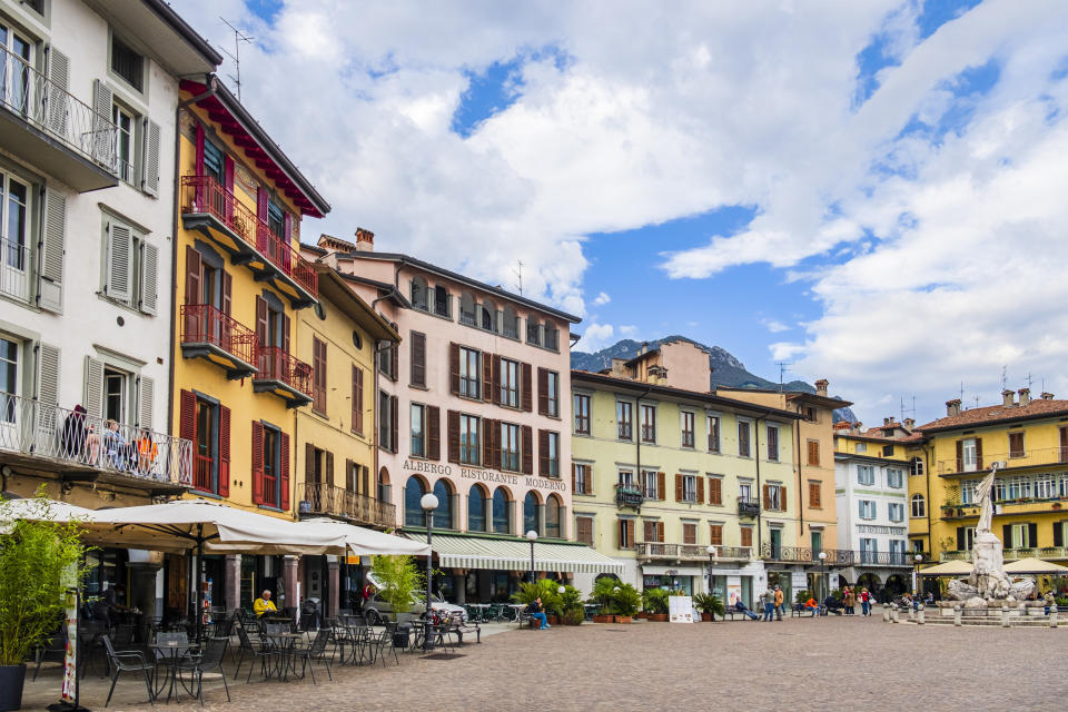 A quiet square in Italy.