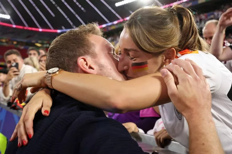 Julian Nagelsmann and girlfriend Lena Wurzenberger share a kiss