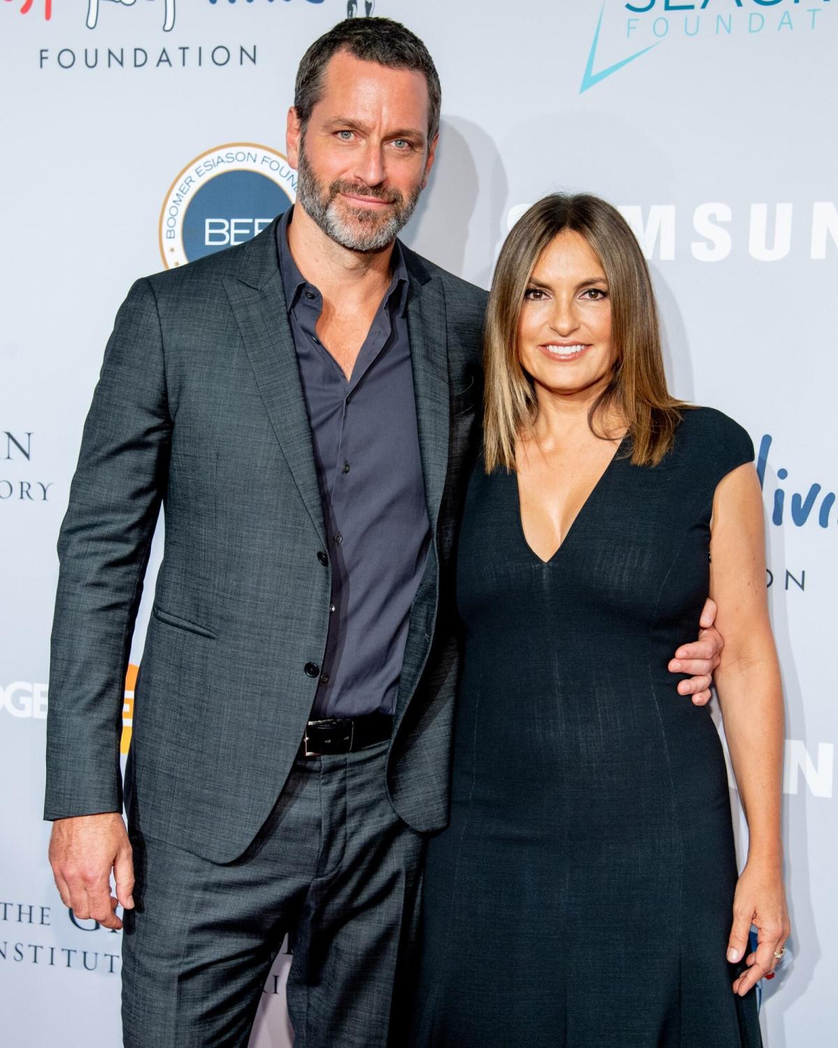 mariska hargitay and christopher meloni relationship