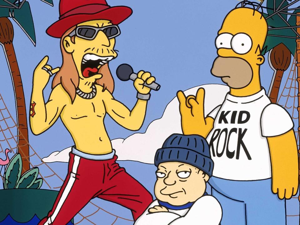 In Staffel elf auf Besuch in Florida: Als die Simpsons in der Folge "Kill den Alligator und dann ..." Urlaub machen, geraten sie mitten in die "Spring Break"-Feierlichkeiten und Homer geht heimlich auf ein Konzert von Kid Rock (links). (Bild: 20th Century Fox Home Entertainment)