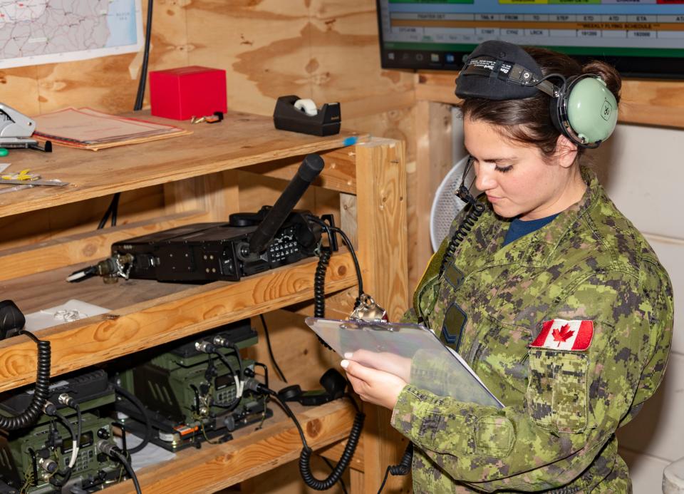 Canada opened decided to admit women to combat positions in 1989. In 2001, the ban on women serving aboard submarines was also lifted, allowing women to serve in all occupational positions. Women, however, constitute only 2.4 per cent of the combat units, while 15 per cent of Canadian military forces comprise of women. In 2006, Capt. Nichola Goddard became the first Canadian woman to be killed in combat when she was hit by shrapnel from a rocket-propelled grenade. <em><strong>Image credit: </strong></em><a href="https://twitter.com/RCAF_ARC/status/1227316389473669123/photo/2" class="link " rel="nofollow noopener" target="_blank" data-ylk="slk:Twitter/Royal Canadian Airforce;elm:context_link;itc:0;sec:content-canvas">Twitter/Royal Canadian Airforce</a>