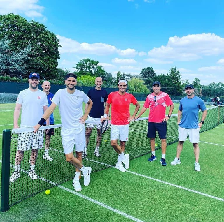 Dante Bottini y Grigor Dimitrov, entrenaron junto a Roger Federer y a su equipo durante Wimbledon 2021