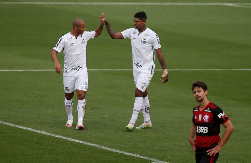 Brasileiro Championship - Santos v Flamengo