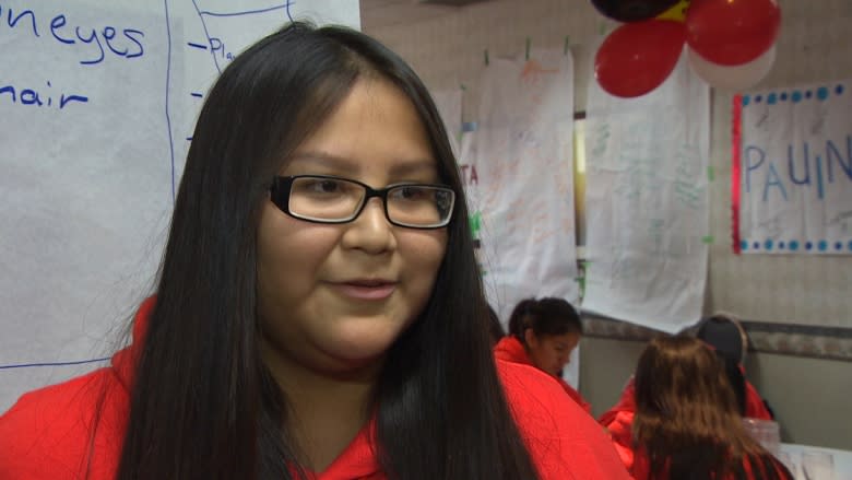 Young people from northern Manitoba in Winnipeg learning to lead