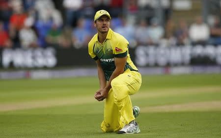 Cricket - England v Australia - NatWest International T20 - SSE SWALEC Stadium, Cardiff, Wales - 31/8/15 Australia's Nathan Coulter Nile after catching out England's Jason Roy (not pictured) Action Images via Reuters / Andrew Boyers Livepic