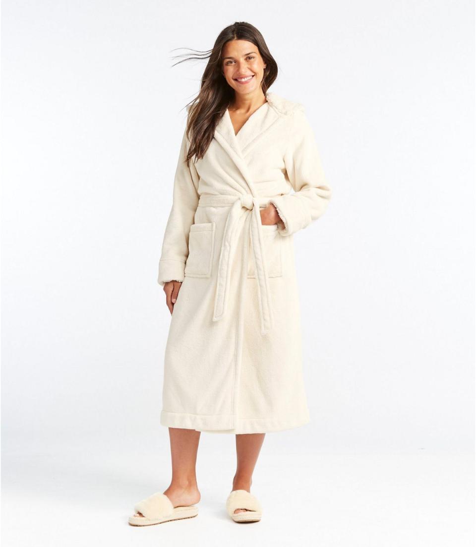 81) Women’s Wicked Plush Robe