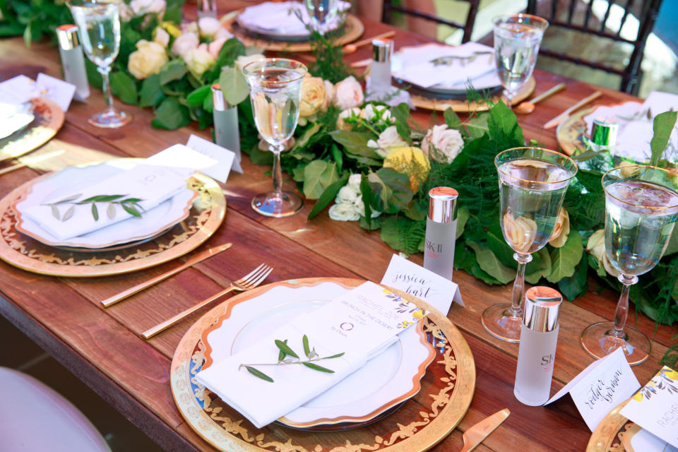 Casa de Perrin Tablescape & Chelsea Carter Florals