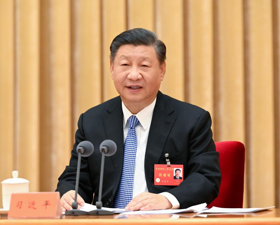 China quiere abrirse al mundo nuevamente, pero está encontrando restricciones. (Photo by Rao Aimin/Xinhua via Getty Images)