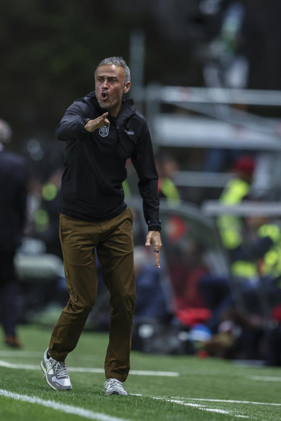 A Luis Enrique se le ha cuestionado también su rol en el banquillo y los jugadores que eligió para Qatar 2022. (Foto: Carlos Rodrigues - UEFA/UEFA via Getty Images)