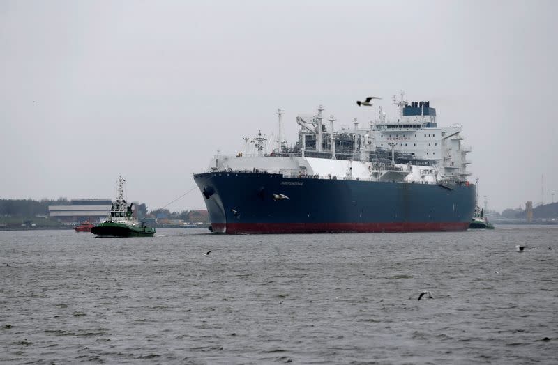 FILE PHOTO: Floating storage regasification unit (FSRU) "Independence", is escorted to the liquefied natural gas (LNG) terminal in Klaipeda port