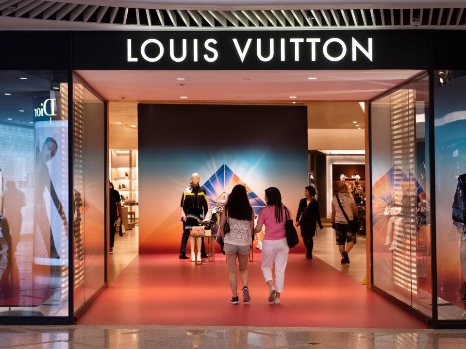 louis vuitton store