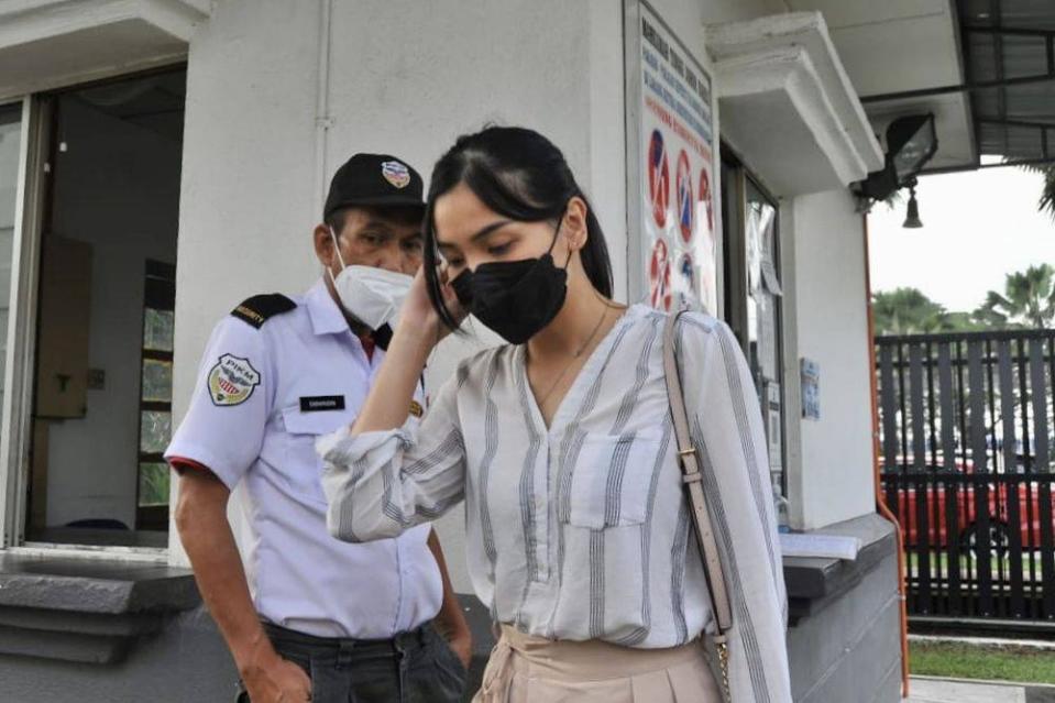 Sam Ke Ting is pictured at the High Court in Johor Baru April 13, 2022. — Picture by Ben Tan